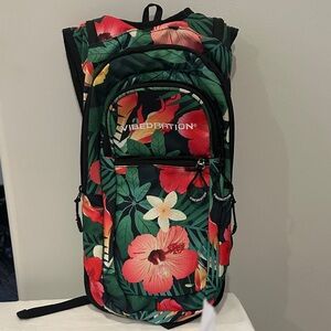 Vibedration Tropical Floral Hydration Backpack - Green/Red